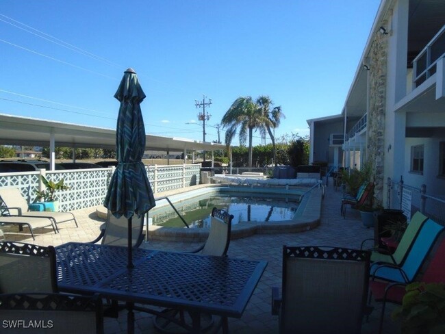 property at 708 Victoria Dr