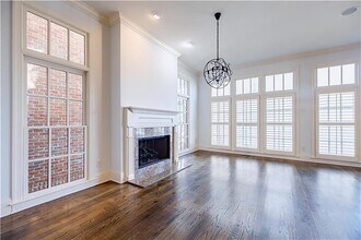 921 Faith Ave SE in Atlanta, GA - Building Photo - Building Photo
