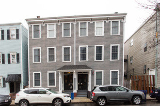 290-292 E St in Boston, MA - Building Photo - Building Photo