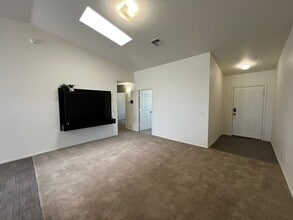 3743 S Desert Sky Dr in Yuma, AZ - Building Photo - Building Photo