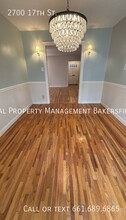 2700 17th St in Bakersfield, CA - Building Photo - Building Photo