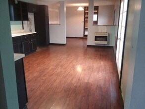 206 E Cross St in Oak Hill, OH - Building Photo - Building Photo