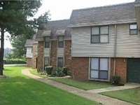 Ridgeway Commons Apartments South photo'