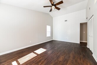 101 Tweed Ct in Summerville, SC - Building Photo - Building Photo