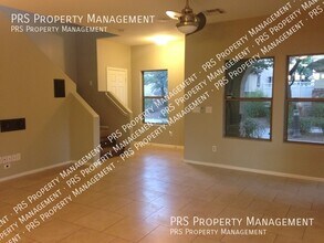 1007 S Cheshire Ln in Gilbert, AZ - Building Photo - Building Photo