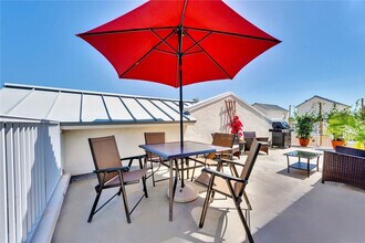 538 NE 7th Ave in Fort Lauderdale, FL - Building Photo - Building Photo