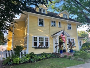 410 Wellington Ave, Unit SI ID1380472P in Rochester, NY - Foto de edificio - Building Photo