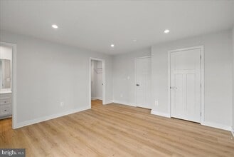 10302 Heritage Trl Ct in Manassas, VA - Building Photo - Building Photo