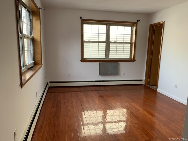 7056 45th Ave in Queens, NY - Building Photo - Building Photo