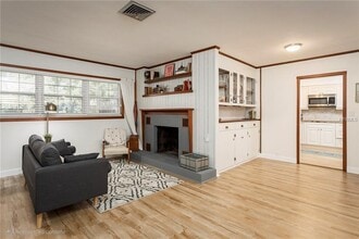1575 Irma Rd in Eustis, FL - Building Photo - Building Photo