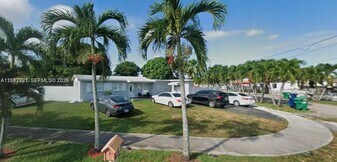 17010 NW 53rd Ave in Miami Gardens, FL - Building Photo