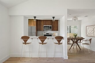 1800 Nicole Cir in Round Rock, TX - Building Photo - Building Photo