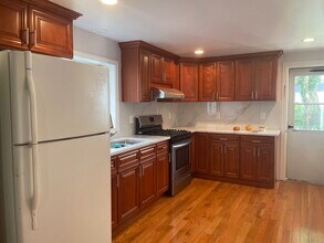 2-672 Chestnut St in Kearny, NJ - Building Photo - Building Photo