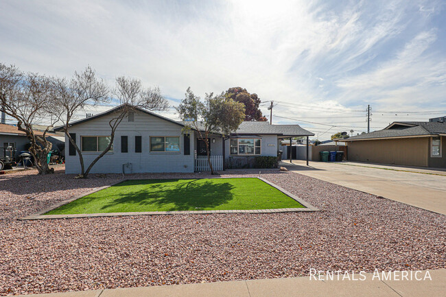 1431 W Garden St in Mesa, AZ - Building Photo - Building Photo