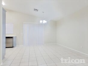 2022 E Winston Dr in Phoenix, AZ - Building Photo - Building Photo