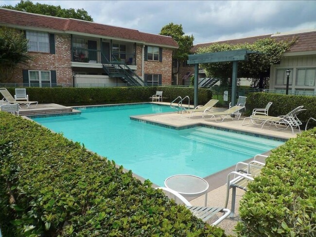 property at 855 Augusta Dr