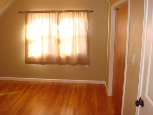 10 Campbell Ave