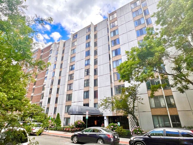 property at 1440 N St NW
