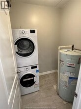 222 St Clair St in Chatham, ON - Building Photo - Building Photo