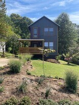 484 S Mashburn Ave in Fayetteville, AR - Building Photo