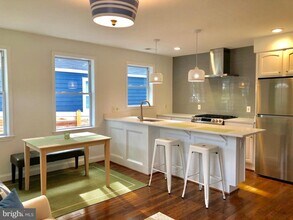 22 E Reed Ave in Alexandria, VA - Building Photo - Building Photo