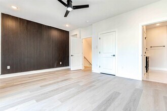 5638 Dolores St in Houston, TX - Building Photo - Building Photo