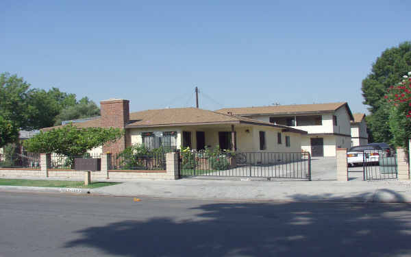 1051 Larimore Ave in La Puente, CA - Building Photo - Building Photo