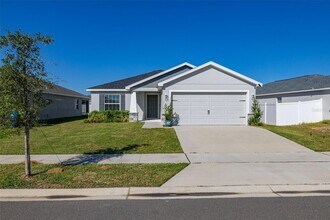 1750 Daystar Dr in Haines City, FL - Foto de edificio - Building Photo