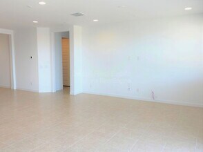 9426 W Devonshire Ave in Phoenix, AZ - Building Photo - Building Photo