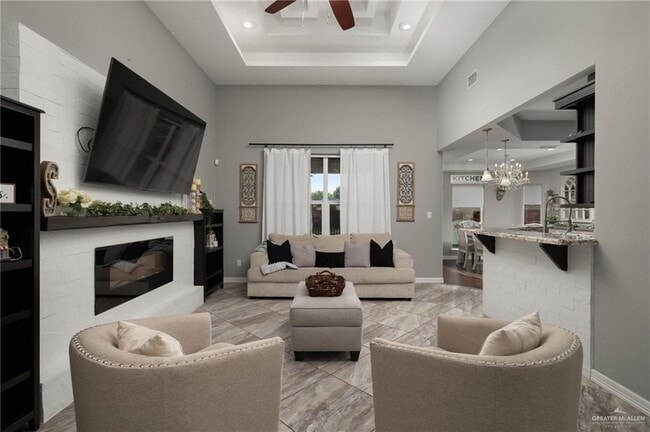 25 Gregg Dr in Edinburg, TX - Building Photo - Building Photo
