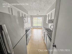 602 Slumberwood Dr in Houston, TX - Building Photo - Building Photo