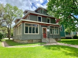 1410 State St, Unit 3 in La crosse, WI - Building Photo