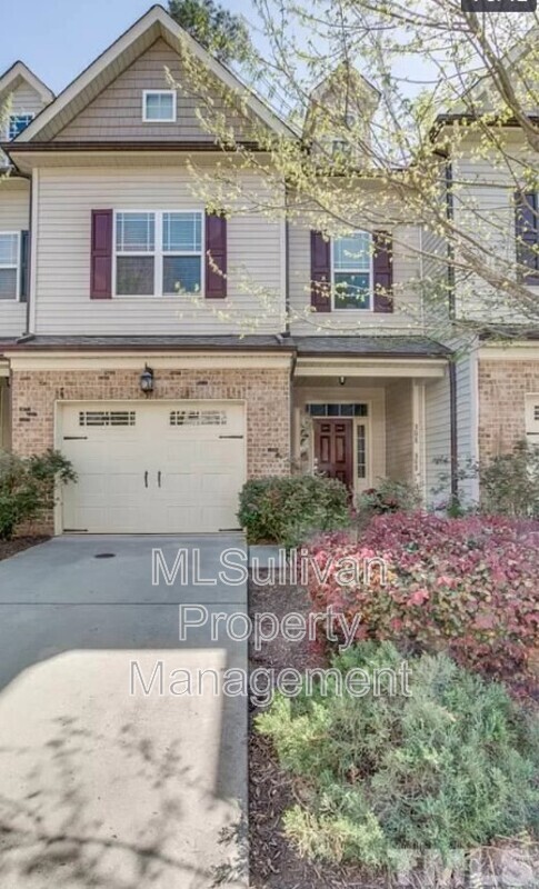 308 Rose Walk Ln in Carrboro, NC - Foto de edificio - Building Photo