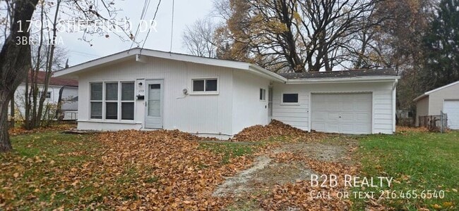 1793 Sheffield Dr in Akron, OH - Building Photo - Building Photo