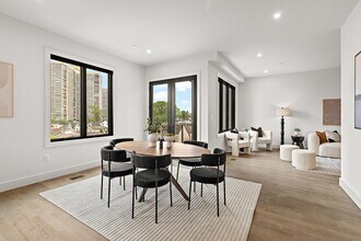 Lux Lofts in Fort Lee, NJ - Foto de edificio - Building Photo
