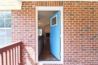 314 Elm St in Eden, GA - Building Photo - Building Photo