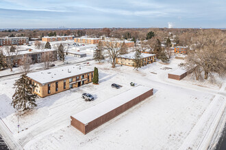 Allen Avenue in West St. Paul, MN - Building Photo - Building Photo