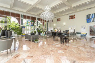 Fontainebleau Milton Apartments in Miami, FL - Building Photo - Interior Photo