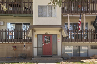 Oxford Pines in Pueblo, CO - Building Photo - Building Photo