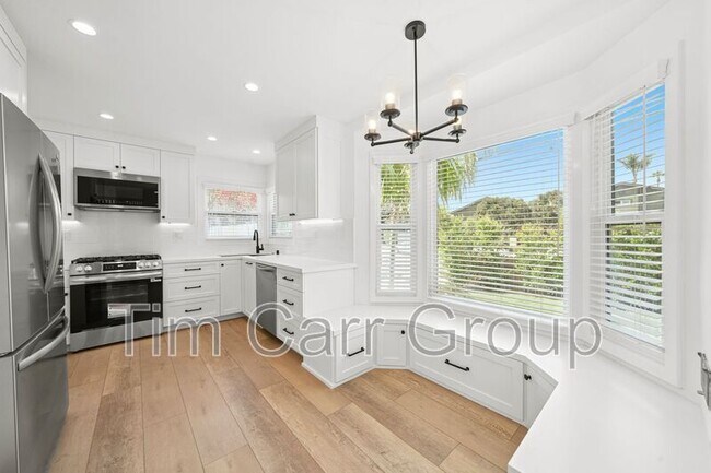 128 Rochester St in Costa Mesa, CA - Building Photo - Building Photo