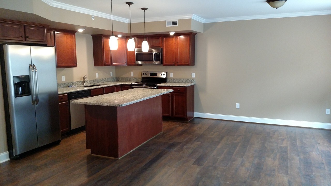 108 Hollow Drive in Danville, PA - Building Photo