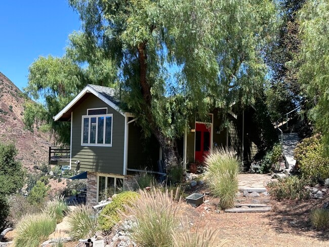 property at 28921 Crest Dr