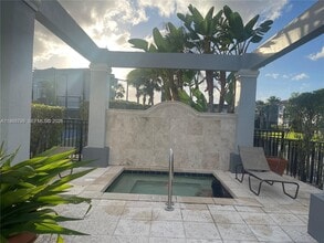 9610 NW 2nd St in Pembroke Pines, FL - Building Photo - Building Photo