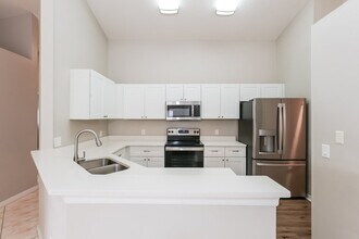 1915 Brandon Brook Rd in Valrico, FL - Building Photo - Building Photo