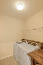 5025 NE 15th Pl, Unit 1 in Ocala, FL - Building Photo - Building Photo