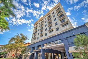 4220 Laguna St in Coral Gables, FL - Building Photo