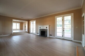 326 E Camino Colegio in Santa Maria, CA - Building Photo - Building Photo