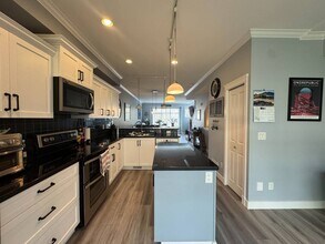 11282 Cottonwood Dr in Maple Ridge, BC - Building Photo - Building Photo