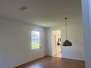9528 Knightsbridge Cir in Sarasota, FL - Building Photo - Building Photo