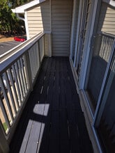 Room in Apartment on Arlyn Cir in Charlotte, NC - Building Photo - Building Photo